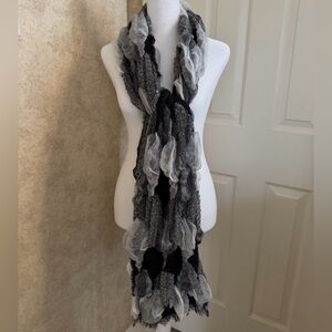 Black and Gray Women's Scarf